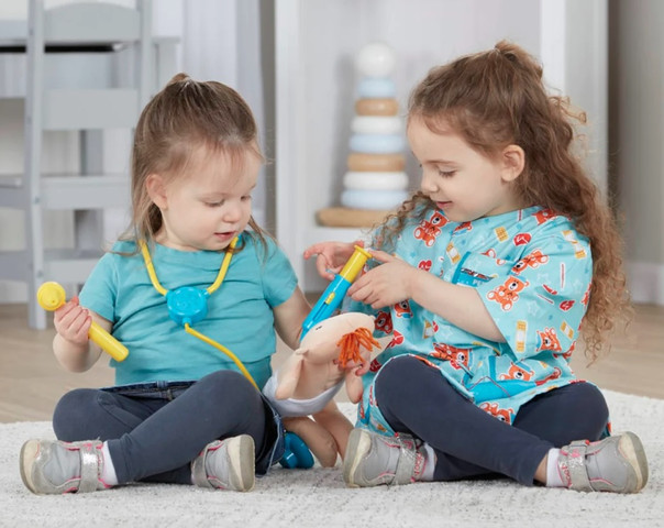 תחפושת אח/אחות לפורים ומשחקי דמיון 7 חלקים עם בובת תינוק (גילאי 3-6 שנים)