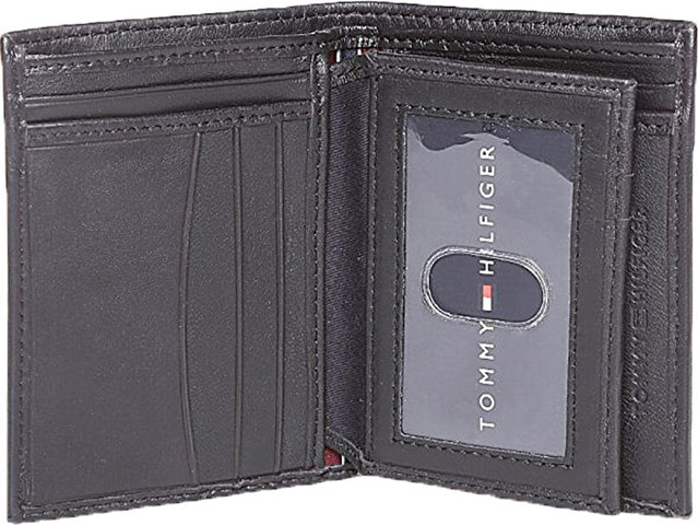 ארנק Tommy Hilfiger לגברים דגם Stockton Bifold