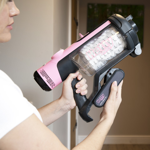 שואב אבק אלחוטי נטען HETTY QUICK PINK אנגליה
