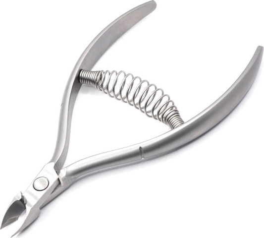 צבתית מקצועית לקוטיקולה עם קפיץ להב 7מ"מ DSI Exclusive Cuticle Nippers