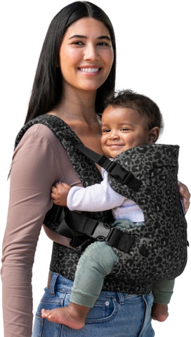 מנשא Flip Advanced 4-in-1 מבית Infantino - מנומר שחור