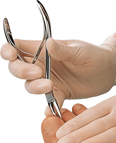 צבת זוויתית לציפורן חודרנית, להב 7 מ"מ Winkler Nail Nippers