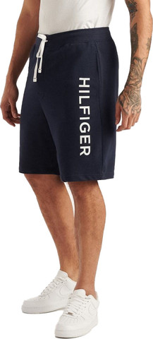 שורט  Tommy Hilfiger לגברים