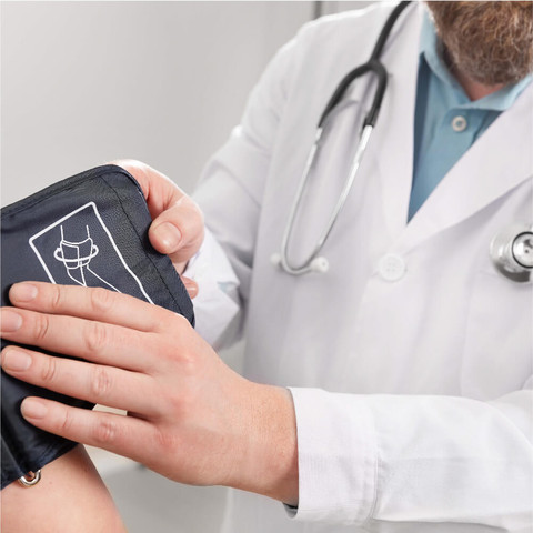 מד לחץ דם ידני. Welch Allyn DS-65 Manual Sphygmomanometer (Trigger Style)