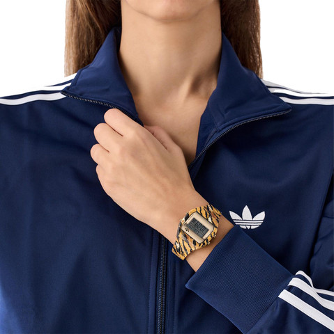 שעון ADIDAS דגם AOST26033