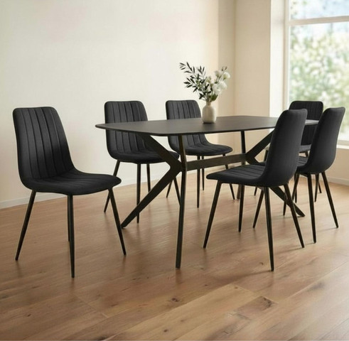 פינת אוכל מקרמיקה 140X80 פלטה בגוון שחור מט כולל 6 כיסאות קטיפה בגוון שחור דגם טוסקנה-ריביירה