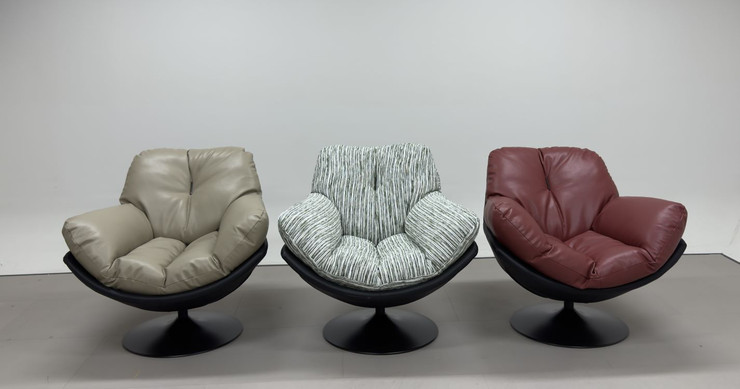 כורסה מעוצבת עם בסיס מסתובב דגם לונה מבית Twins Design