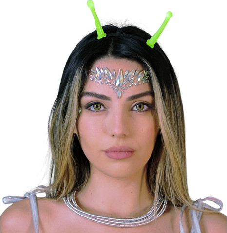 קשת חייזר מאירה