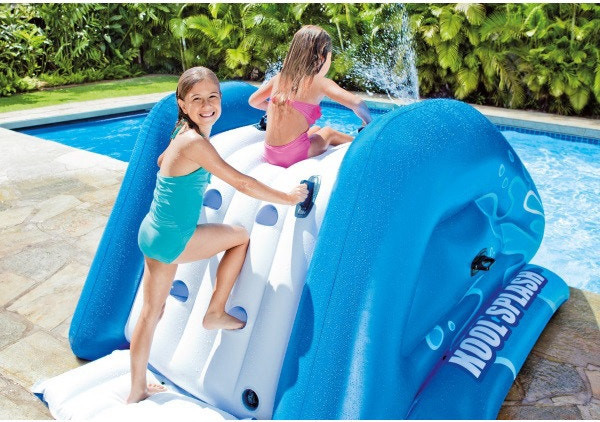 מגלשת מים מתנפחת לבריכה דגם 58849 מבית Intex