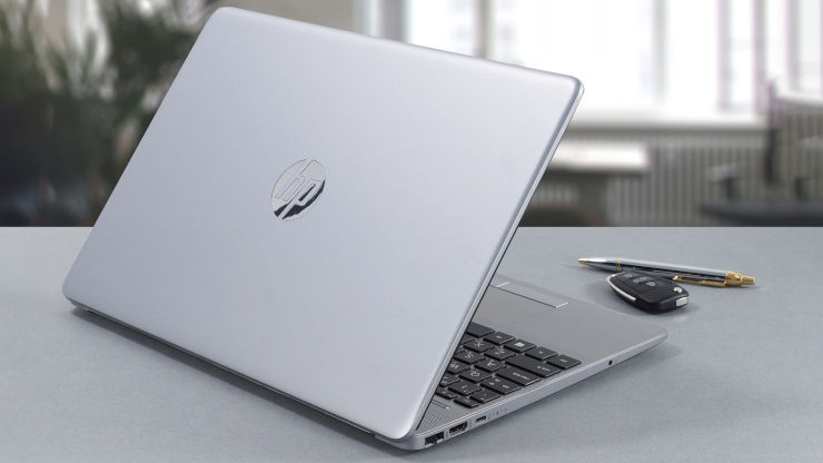 מחשב נייד HP Notebook 15 250 Pro i7-1165G7 512SSD 8GB WIN11PRO