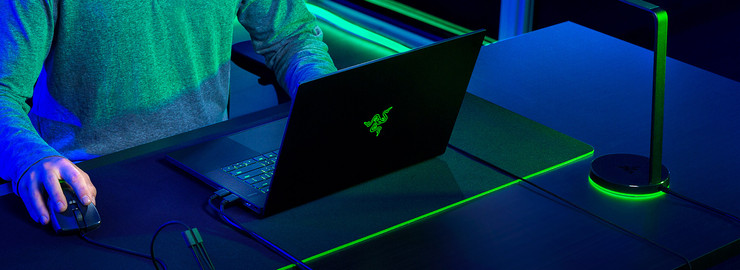 מחשב נייד Razer Blade 15 i7-12800H RTX 3070Ti 1TB 16GB Gaming Laptop
