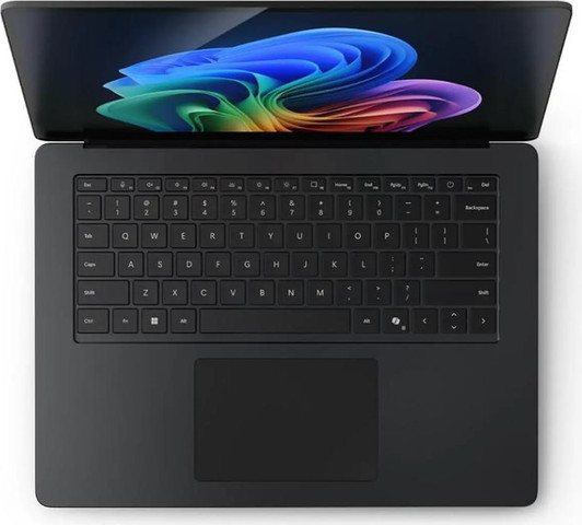 מחשב נייד Microsoft Surface 15" Copilot+ Laptop 7th Edition - 15" PixelSense Flow Display - Intel Core Ultra 7 (Series 2) - 32GB Memory - 1 TB SSD - Wi-Fi 7 - Windows 11 Pro  - Black  EP2-33232