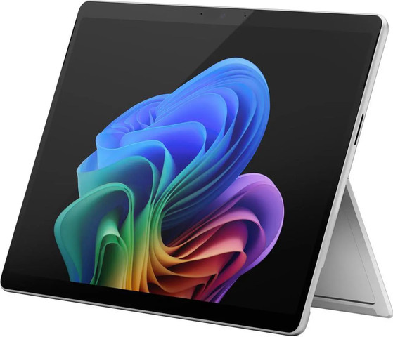 מחשב נייד Microsoft Surface Pro Copilot  X Plus  13" - 16 - 256GB - Platinum -Win 11 pro - Facing Camera - Battery Life up to 14 Hours  ZEW-00001
