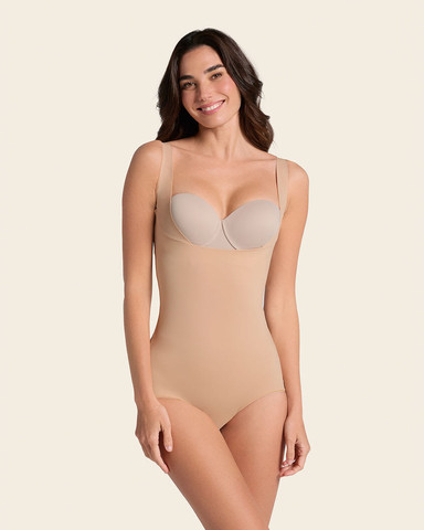 מחטב בודי ללא תפר עם כתפיות  דגם 018524 ,גוף