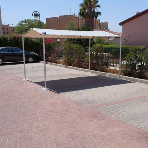 גזיבו חניה 2.5 מטר על 4 מטר כולל גג שימשונית אטום למים( השיפועים לצד ימין ושמאל).