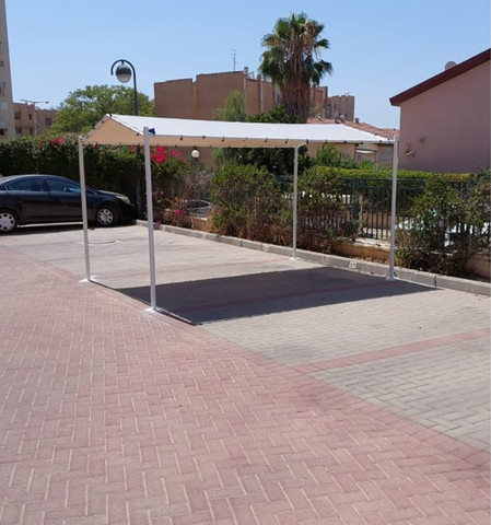גזיבו חניה 3 מטר על 4 מטר כולל גג שימשונית אטום למים( השיפועים לצד ימין ושמאל).