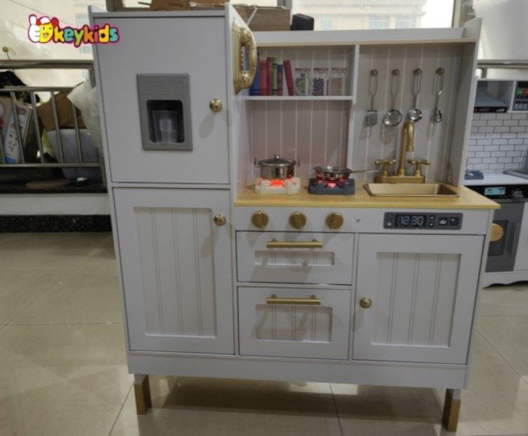 מטבח עץ אלקטרוני לילדים