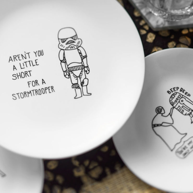 מארז 8 צלחות מנה ראשונה 21.5 ס"מ דגם Star Wars