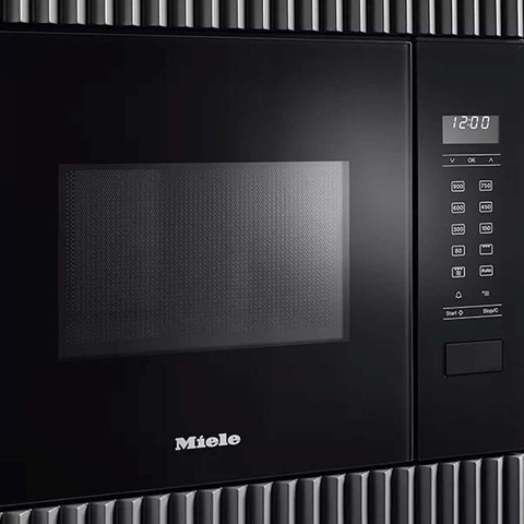 מיקרוגל בנוי 17 ליטר Miele שחור מילה M2234 SC Black