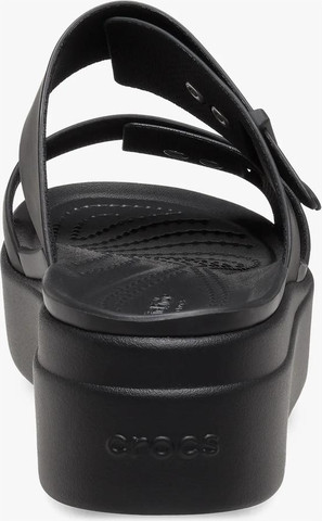 Crocs Brooklyn Sandal - כפכפי פלטפורמה ברוקלין לנשים בצבע שחור