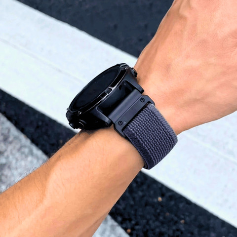 רצועה לשעון גרמין ניילון QuickFit 26MM צבע שחור אפור Trail Loop