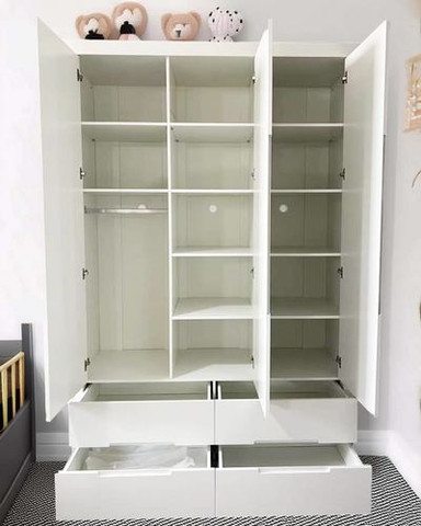 ארון 3 דלתות דגם ראם בצבע לבן אטום רוחב 160