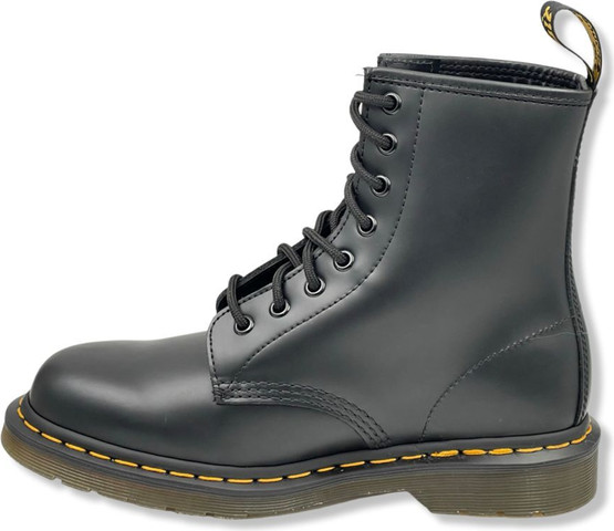 מגפי דר מרטינס Dr Martens 1460 בצבע שחור