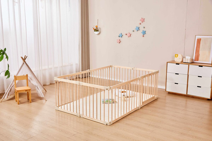 רכישה מוקדמת* משטח פעילות מתקפל Aimee בגודל 120X180 ס"מ בצבע בז' קל לניקוי עבה וקשיח * זמן אספקה משוער 30.8.26
