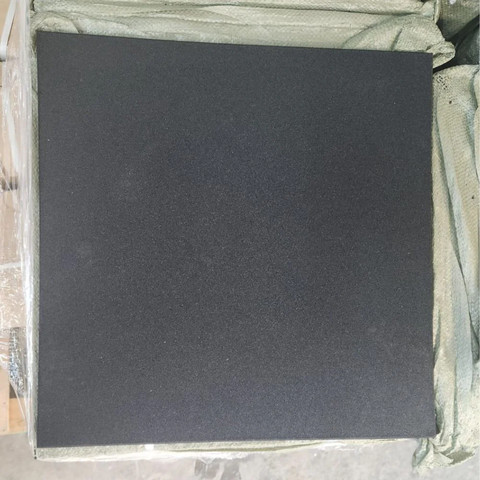 אריח בלימה 20 מ"מ - ריצוף גומי לחדר כושר 50X50 ס"מ