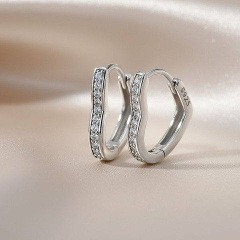 עגילי כסף- Love Earrings