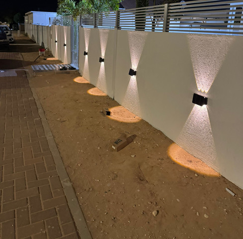תאורת קיר 3 אפ 3 דאון