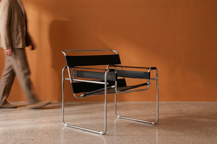 KOR-E JOEY CHAIR- כורסה מעוצבת צבע שחור