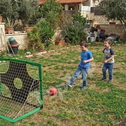 שער כדורגל מתקפל עם מטרה מפלסטיק 91*91*122 סמ PFG-402 מבית DERBY