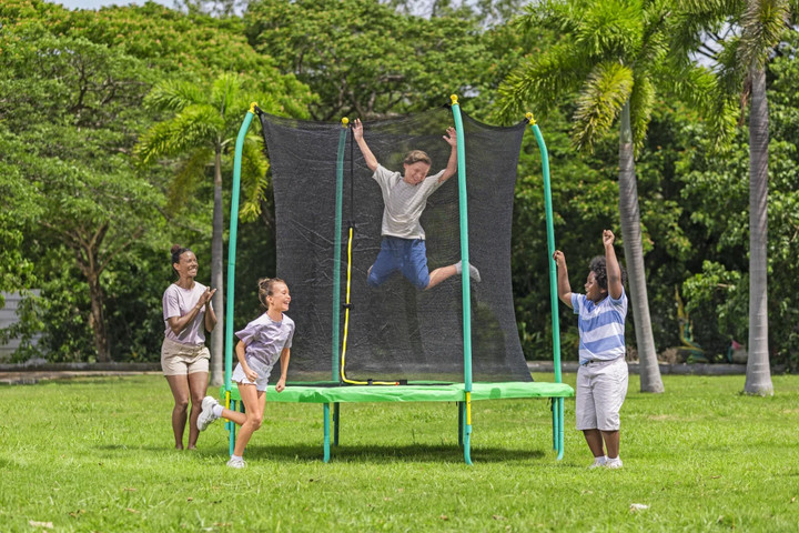 טרמפולינה 8 פיט 2.44 מטר 2.20*2.4 סמXtreme air trampolin 59102 מבית Bestway