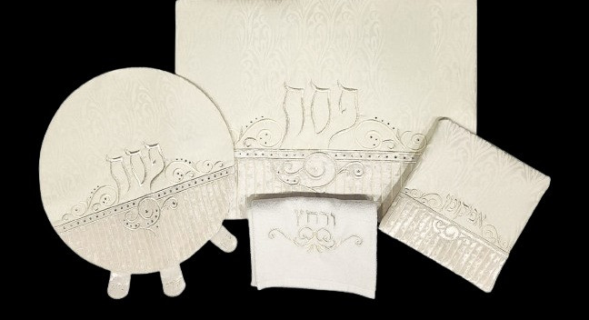 סט משובץ 4 חלקים לפסח מבד ג׳קארד