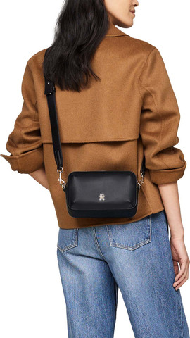 תיק צד דמוי עור מבית Tommy Hilfiger דגם AW0AW16689-BDS