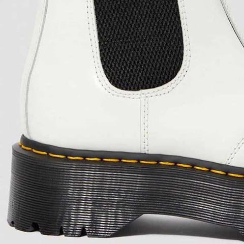 Dr Martens  2976 QUAD CHELSEA BOOT SMOOTH WHITE 25055100 נעלי אופנה