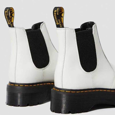 Dr Martens  2976 QUAD CHELSEA BOOT SMOOTH WHITE 25055100 נעלי אופנה