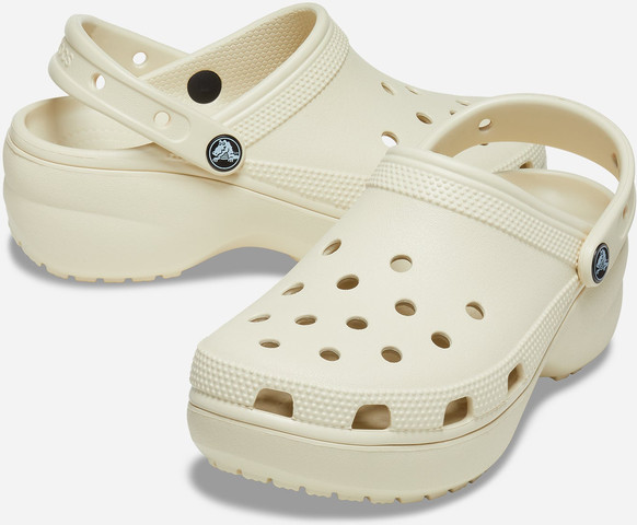 Crocs Classic Platform Clog - כפכפי פלטפורמה קרוקס לנשים בצבע קרם