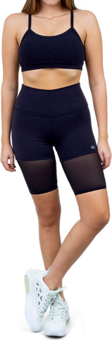 טייץ קצר Alo Yoga לנשים דגם High-Waist Lavish