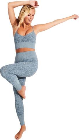 חזיית ספורט Alo Yoga לנשים דגם Alosoft Lavish