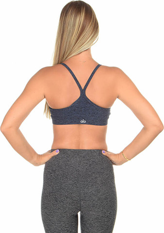 חזיית ספורט Alo Yoga לנשים דגם Alosoft Gratituda