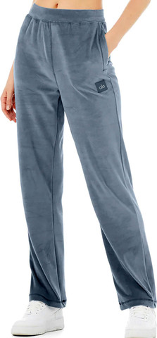 מכנסי נשים דגם VELOUR HIGH-WAIST GLIMMER WIDE LEG - צבע כחול