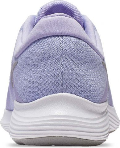 נעלי ריצה Nike לנשים דגם Revolution 4