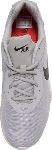 נעלי סניקרס Nike לגברים דגם Air Max Oketo