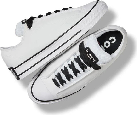 נעלי סניקרס Converse לגברים דגם Chuck Taylor Puff Low