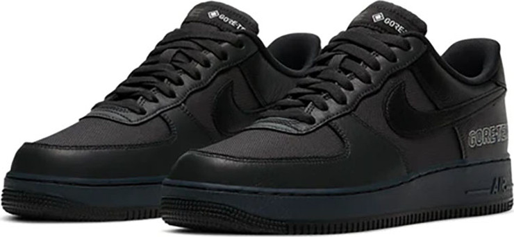 נעלי סניקרס Nike לנשים דגם Air Force 1 Low Gore-Tex