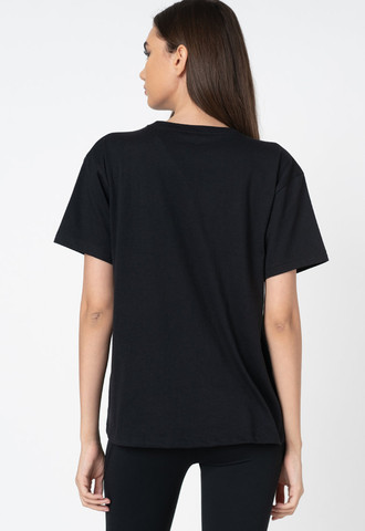 טי שירט Under Armour לנשים דגם Live Fashion Graphicss