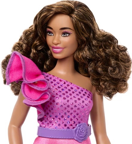 חוגגים 65 שנה: בהשראת לוק דייט חלומות משנת 1993- - Barbie