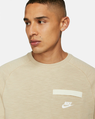 טי שירט Nike לגברים דגם Essentials